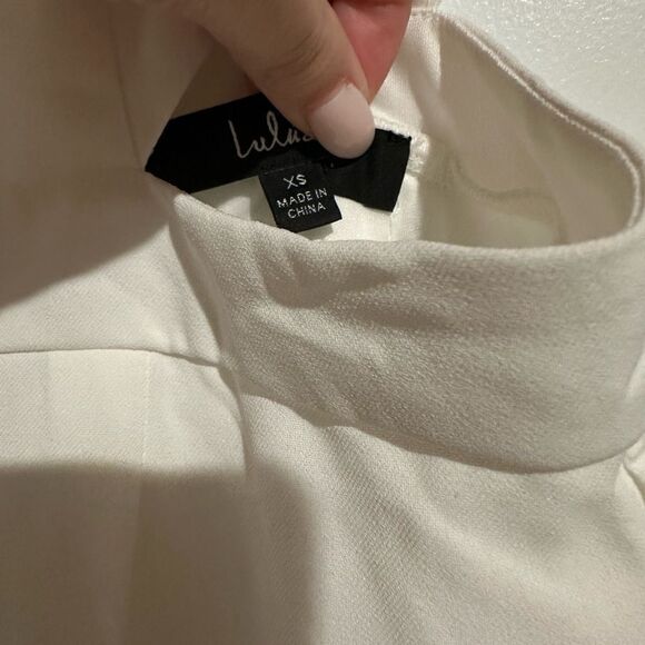 Lulus Moments to Remember White Sleeveless Wide-Leg Cutout Jumpsuit XS - Picture 7 of 7